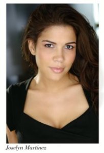 MV5BMTg5MDAzNzMxN15BMl5BanBnXkFtZTcwOTQ3MTAwNg@@._V1._SY314_CR18,0,214,314_