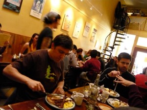 Busy Zazie brunchtime